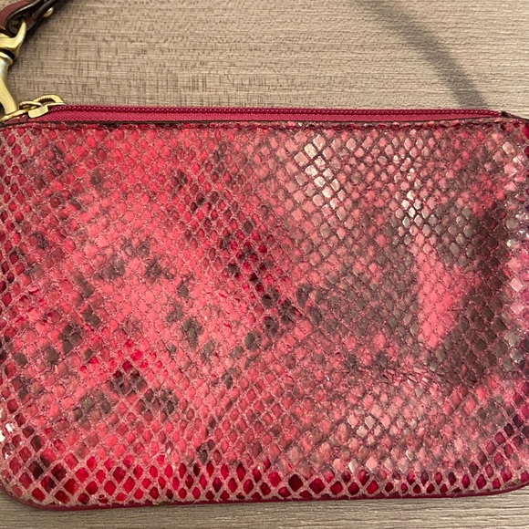 COACH clutch - red snakeskin - Picture 8 of 12